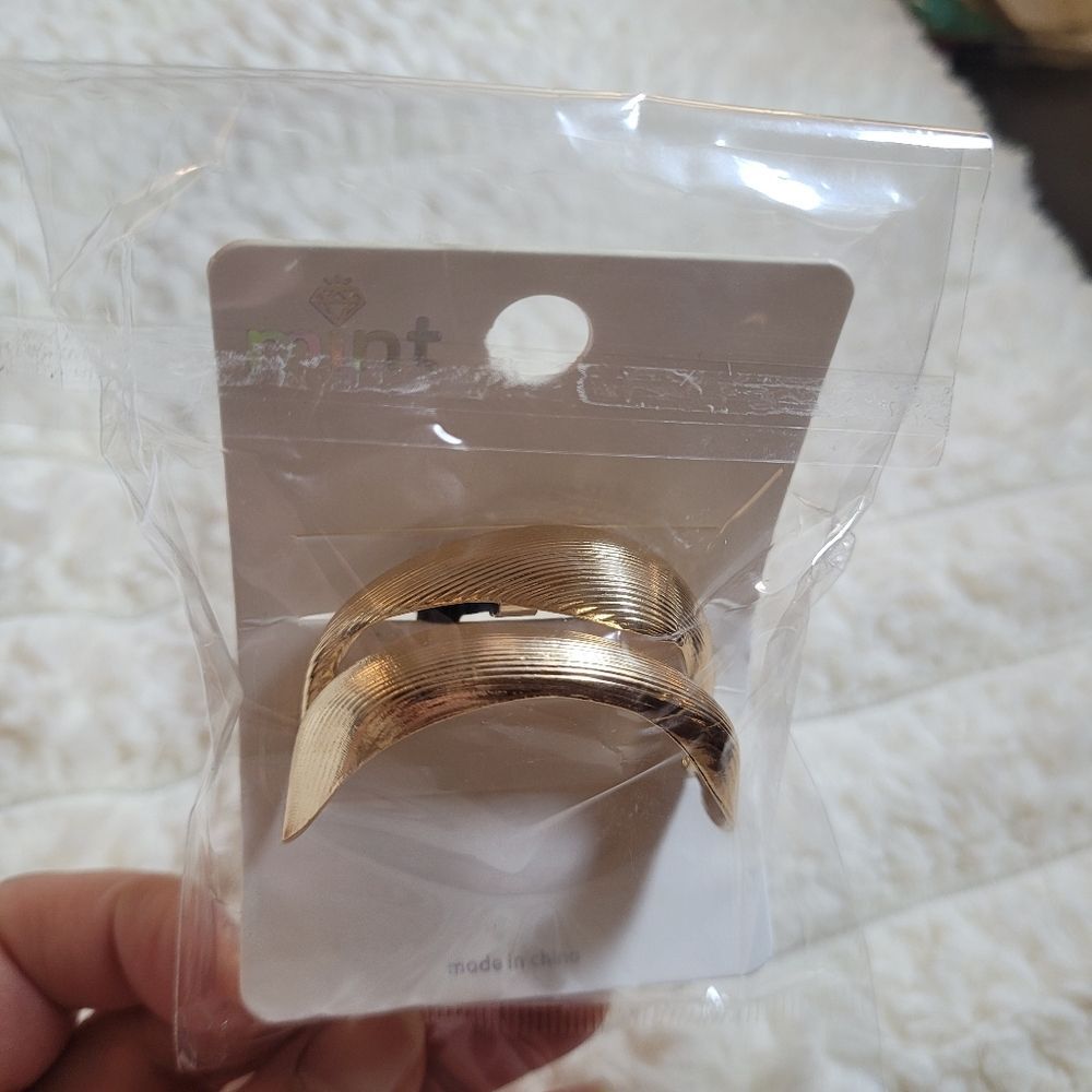 Mint Gold Women's Elegant Hair Tie - Picture 3 of 11